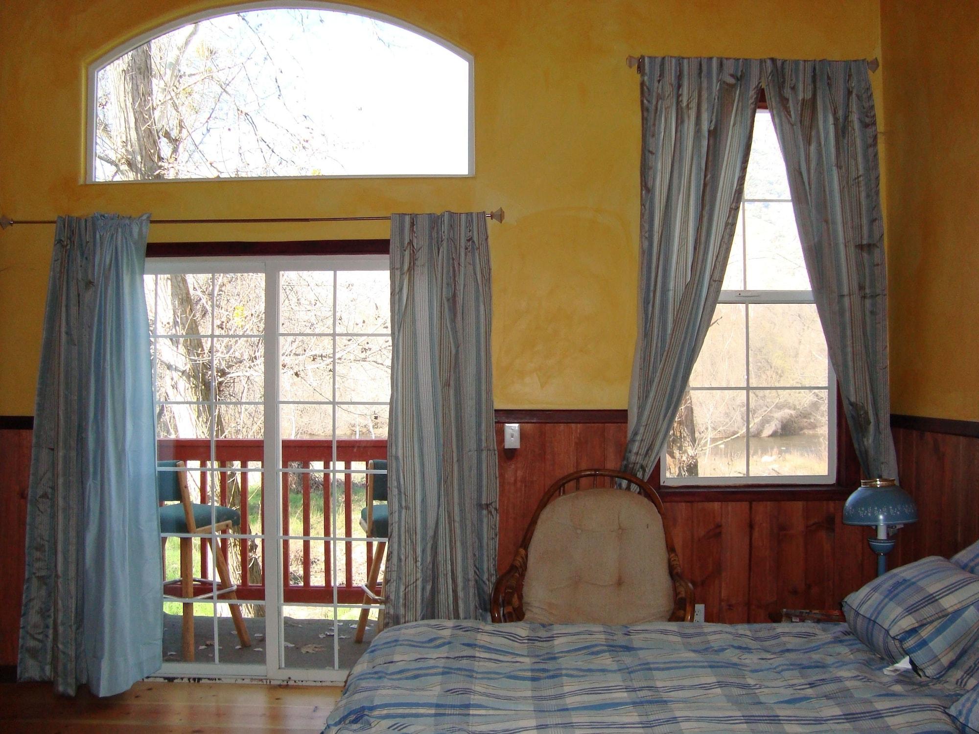 Sequoia Riverfront Cabins Three Rivers Extérieur photo