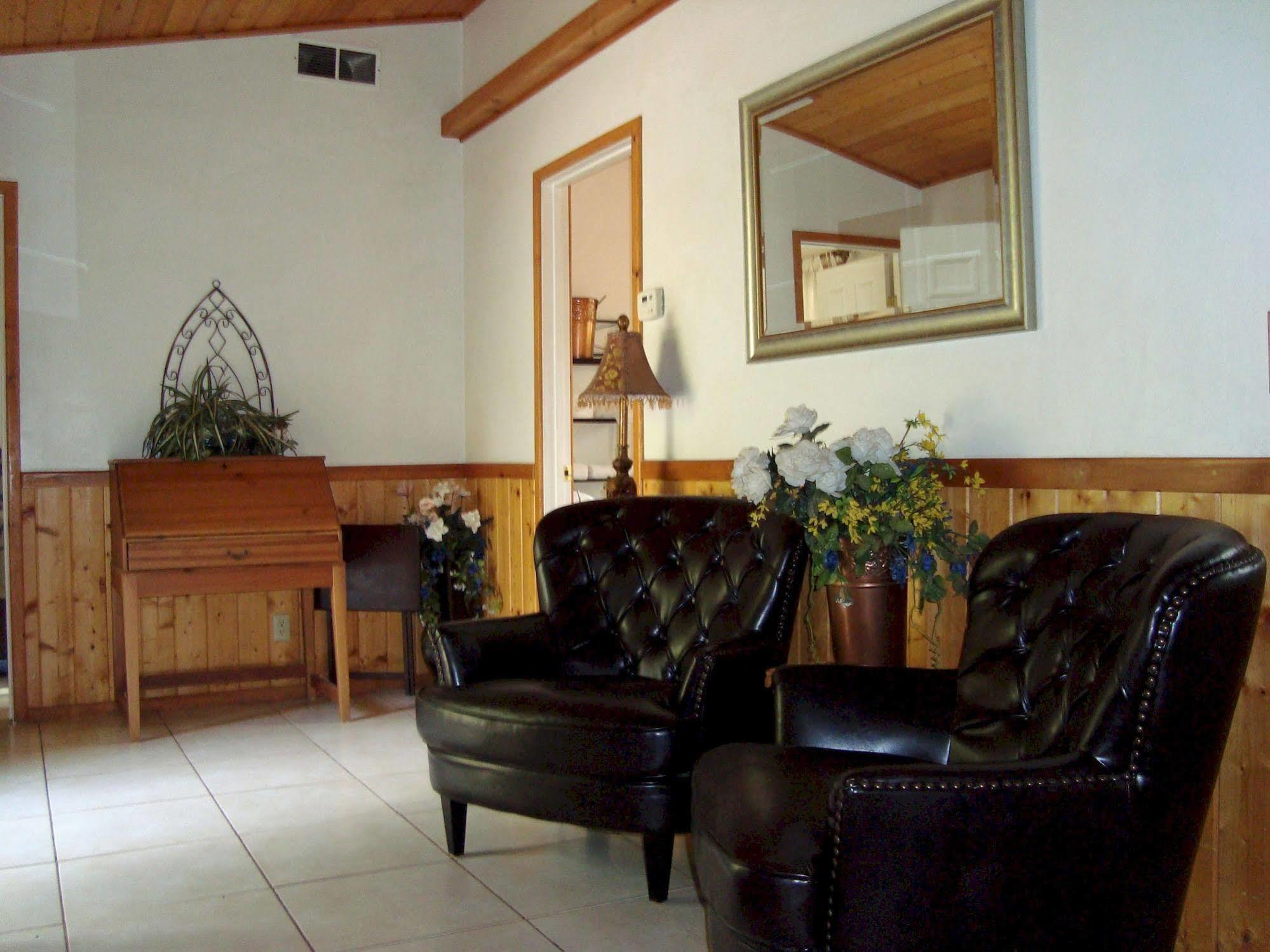 Sequoia Riverfront Cabins Three Rivers Extérieur photo